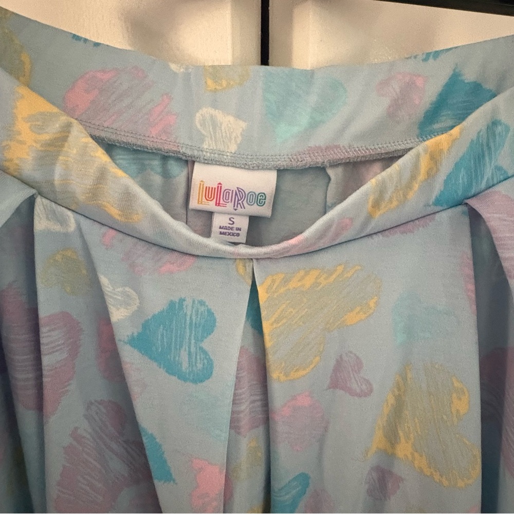 Lularoe LLR Small Pleated Madison Skirt Pastel Heart Print NWOT